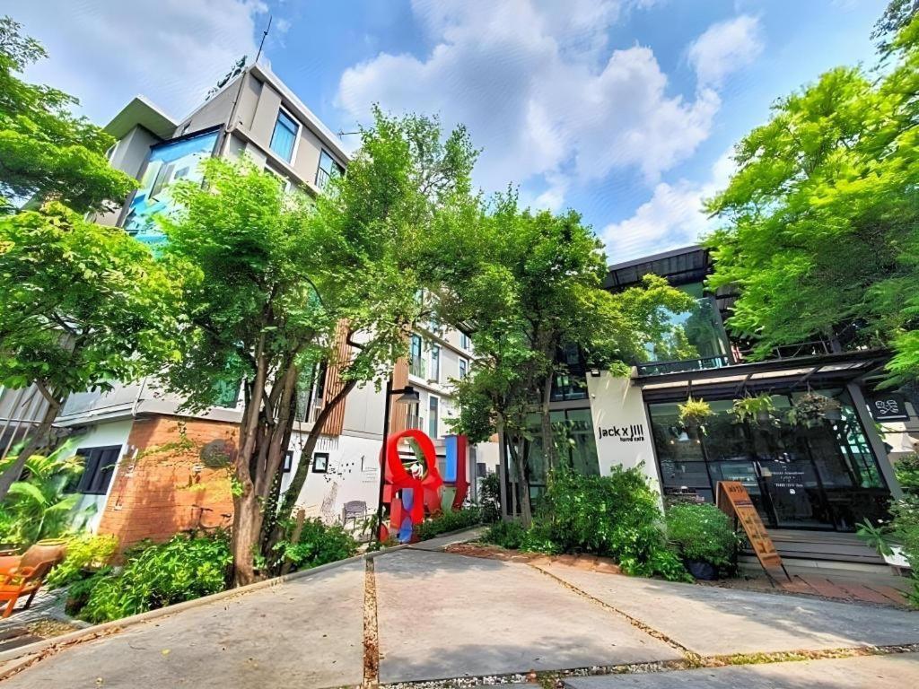 Bb House Mini Suite Hotel Bangkok Exterior foto